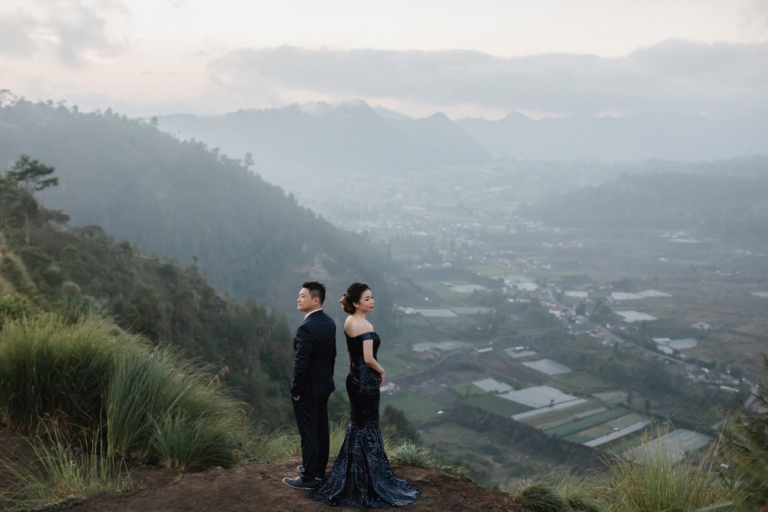 Bali Pre Wedding Photographer Taking Places At Mount Batur