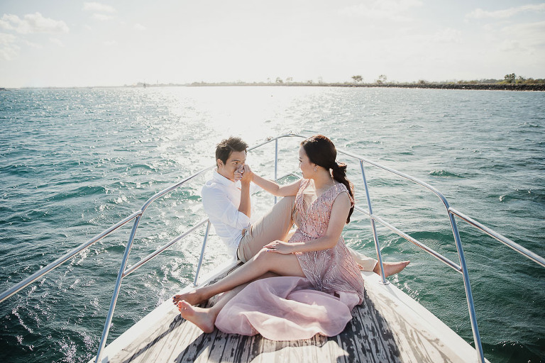 Bali Yacht Photography Session Andy And Meriani Photo By Gustu Bali Wedding Photographer Pre Wedding Photo In Bali